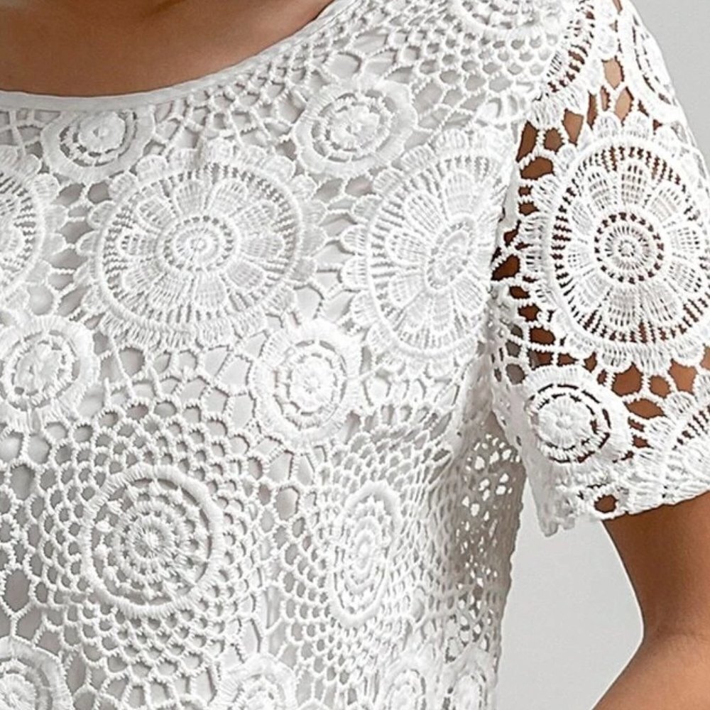 White vacay Womens Guipure Lace Insert Blouse - Picture 4 of 5